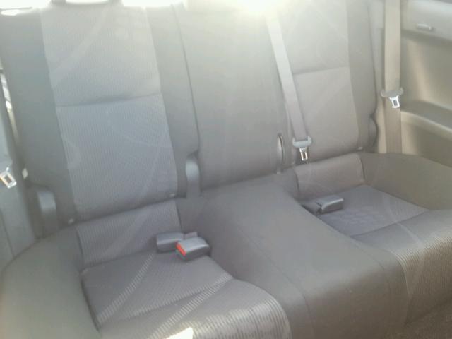 JTKJF5C73B3003977 - 2011 TOYOTA SCION TC 银色 照片 6