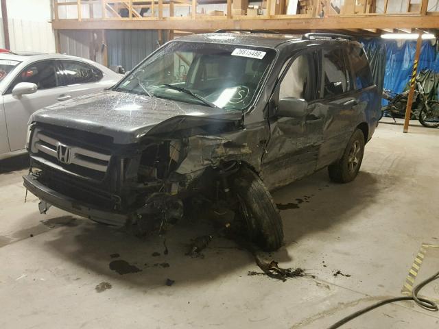 2HKYF18497H519737 - 2007 HONDA PILOT EX CHARCOAL photo 2