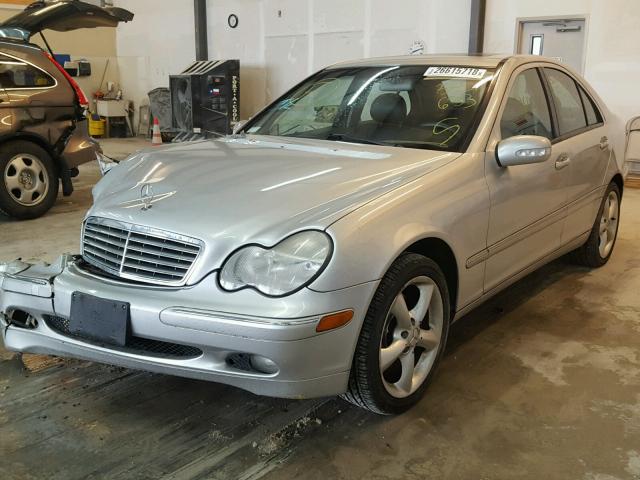 WDBRF64J83F335633 - 2003 MERCEDES-BENZ C 320 SILVER photo 2