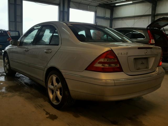 WDBRF64J83F335633 - 2003 MERCEDES-BENZ C 320 SILVER photo 3