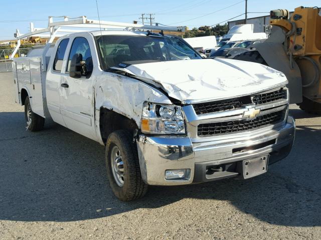 1GCHK29658E164147 - 2008 CHEVROLET SILVERADO WHITE photo 1