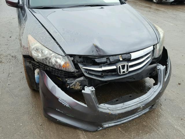 1HGCP2F6XBA144587 - 2011 HONDA ACCORD SE GRAY photo 9