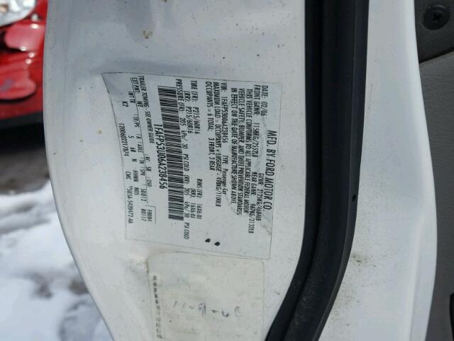 1FAFP53U06A238456 - 2006 FORD TAURUS SE WHITE photo 10