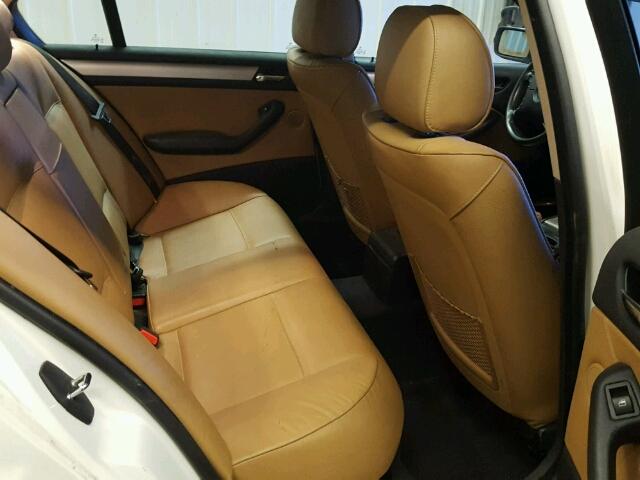 WBAEU33414PF62898 - 2004 BMW 325 XI WHITE photo 6