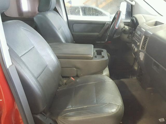 1N6BA07A15N534409 - 2005 NISSAN TITAN XE RED photo 5