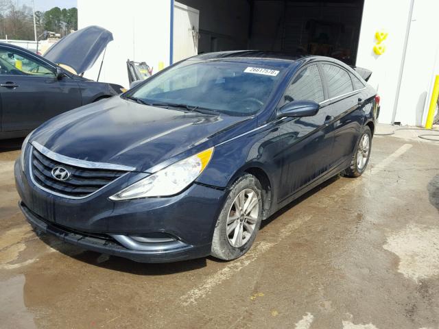 5NPEB4AC0CH399709 - 2012 HYUNDAI SONATA GLS BLUE photo 2