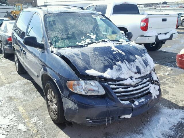 1A4GP45R66B598496 - 2006 CHRYSLER TOWN & COU BLUE photo 1