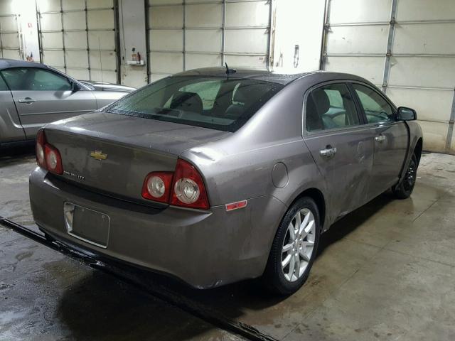1G1ZE5E1XBF221203 - 2011 CHEVROLET MALIBU LTZ 棕色 照片 4