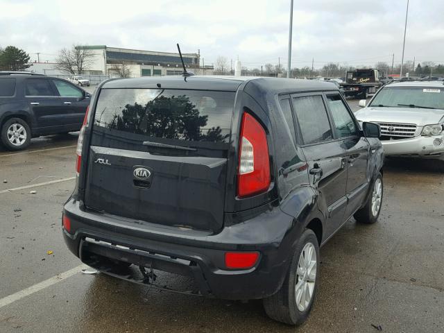 KNDJT2A54D7585907 - 2013 KIA SOUL BLACK photo 4