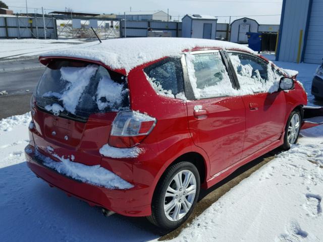 JHMGE88689S009732 - 2009 HONDA FIT SPORT RED photo 4