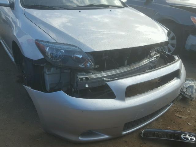 JTKDE177950038922 - 2005 TOYOTA SCION TC SILVER photo 9