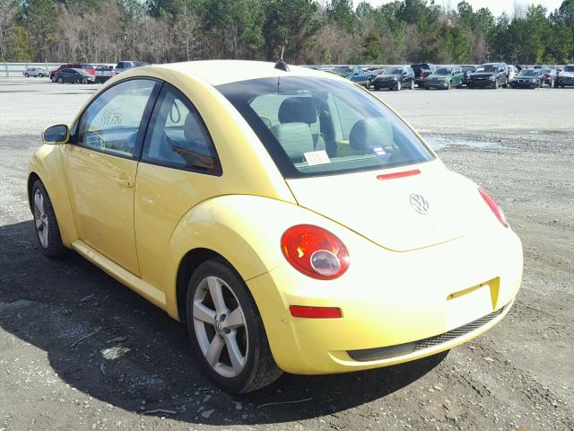 3VWSW31C46M420574 - 2006 VOLKSWAGEN NEW BEETLE YELLOW photo 3