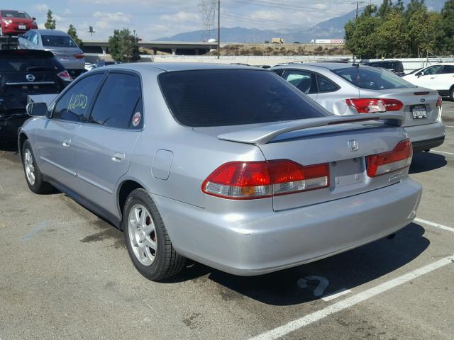 JHMCG66832C018212 - 2002 HONDA ACCORD EX SILVER photo 3