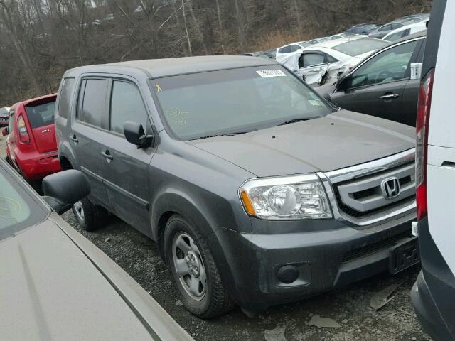 5FNYF4H29BB098156 - 2011 HONDA PILOT LX GRAY photo 1