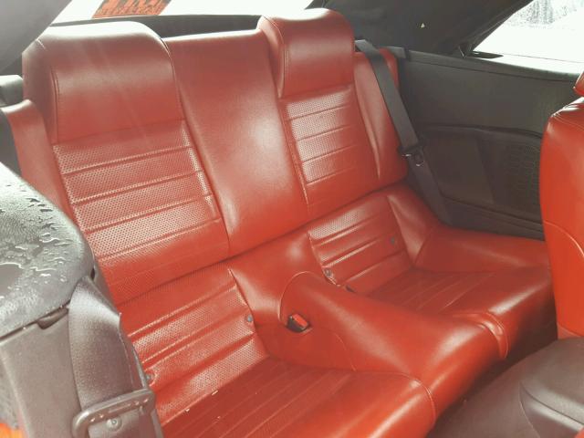 1ZVHT85H355241341 - 2005 FORD MUSTANG GT RED photo 6
