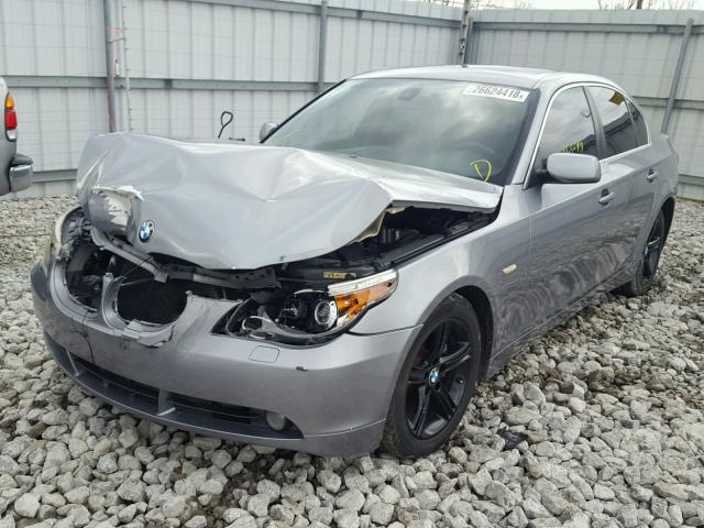 WBANE53537CW59031 - 2007 BMW 525 I GRAY photo 2