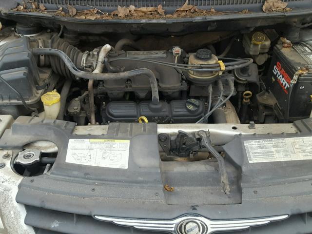 1A4GJ45R87B112483 - 2007 CHRYSLER TOWN & COU SILVER photo 7