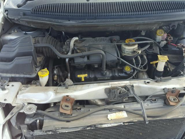 2C8GP44352R501009 - 2002 CHRYSLER TOWN & COU SILVER photo 7