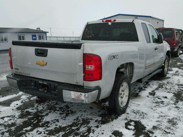 1GCSKSE34AZ251506 - 2010 CHEVROLET SILVERADO SILVER photo 4