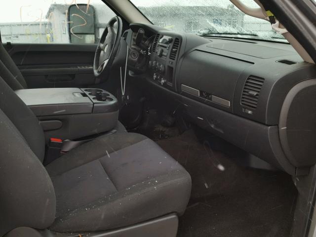 1GCSKSE34AZ251506 - 2010 CHEVROLET SILVERADO SILVER photo 5