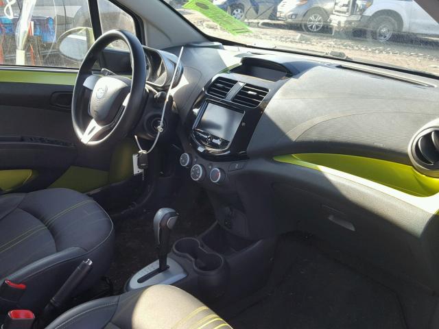 KL8CD6S99DC553369 - 2013 CHEVROLET SPARK 1LT GREEN photo 5