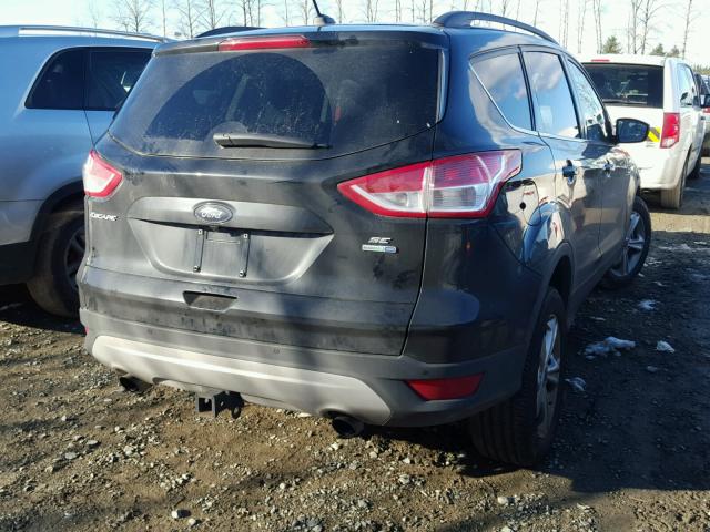 1FMCU9G9XGUA68797 - 2016 FORD ESCAPE SE BLACK photo 4