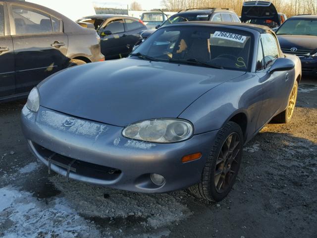 JM1NB353620228186 - 2002 MAZDA MX-5 MIATA SILVER photo 2