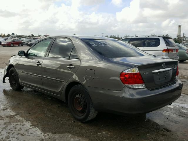 4T1BE32K96U742341 - 2006 TOYOTA CAMRY LE GRAY photo 3