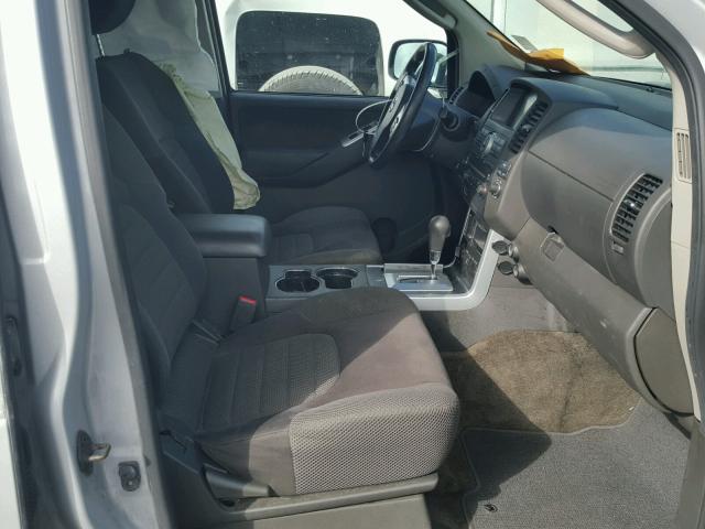 5N1AR1NB7CC620370 - 2012 NISSAN PATHFINDER SILVER photo 5