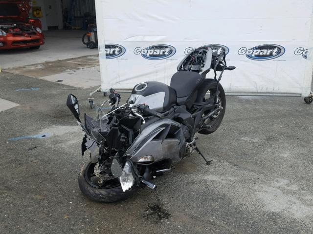 JKAEXEE18EDA16332 - 2014 KAWASAKI EX650 E GRAY photo 2