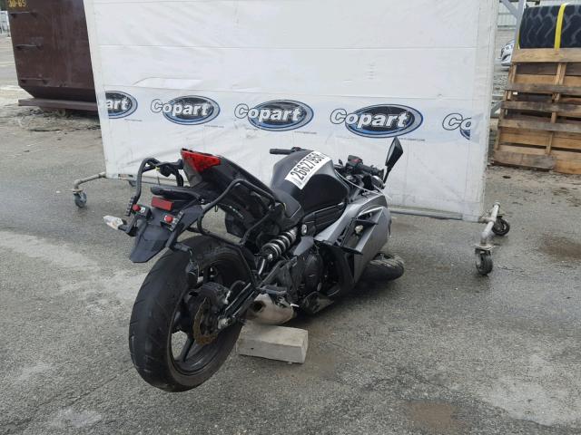 JKAEXEE18EDA16332 - 2014 KAWASAKI EX650 E GRAY photo 4