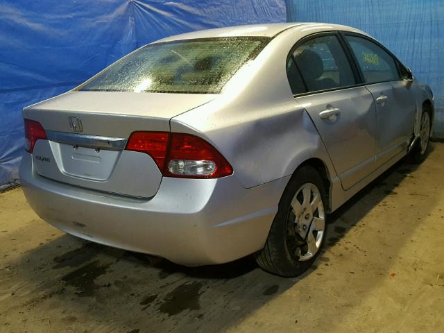 2HGFA16569H362599 - 2009 HONDA CIVIC LX SILVER photo 4