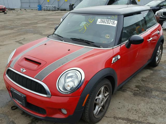 WMWMF73508TT89553 - 2008 MINI COOPER S RED photo 2