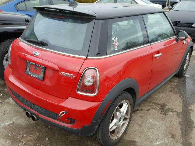 WMWMF73508TT89553 - 2008 MINI COOPER S RED photo 4