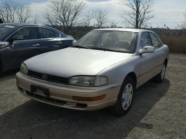 JT2GK12E1R0065453 - 1994 TOYOTA CAMRY LE SILVER photo 2