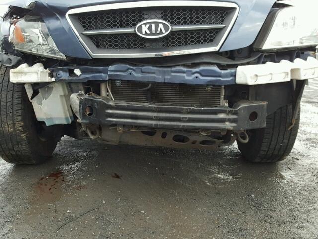 KNDJC733655369630 - 2005 KIA SORENTO EX BLUE photo 9