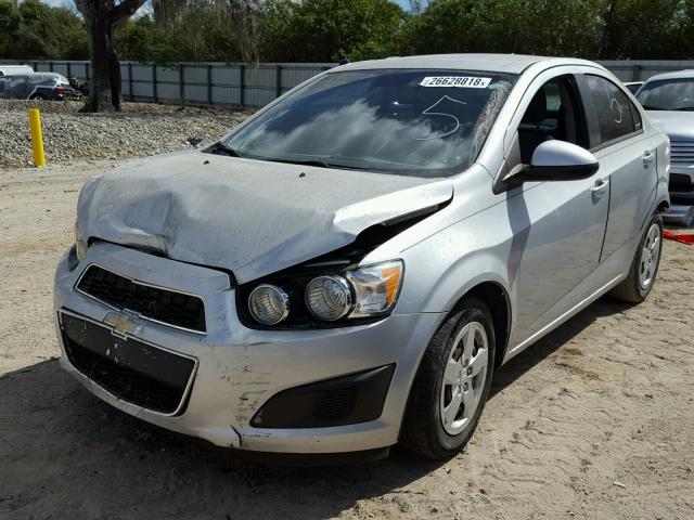 1G1JA5SHXD4125693 - 2013 CHEVROLET SONIC LS SILVER photo 2