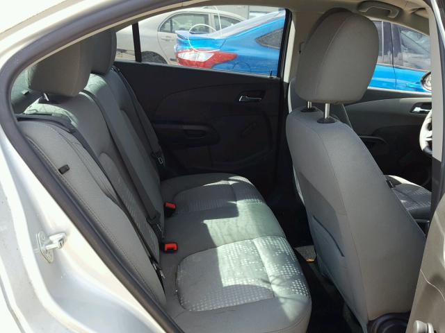 1G1JA5SHXD4125693 - 2013 CHEVROLET SONIC LS 银色 照片 6