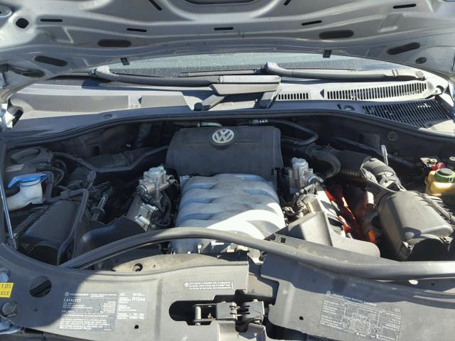 WVGZB77L17D019164 - 2007 VOLKSWAGEN TOUAREG V8 SILVER photo 7