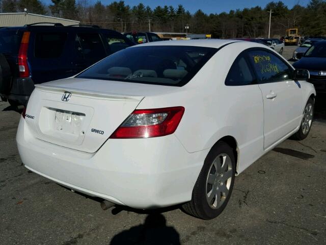 2HGFG12659H526082 - 2009 HONDA CIVIC LX WHITE photo 4