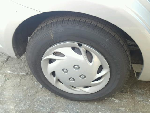 KL1TD56E89B396818 - 2009 CHEVROLET AVEO LS SILVER photo 9