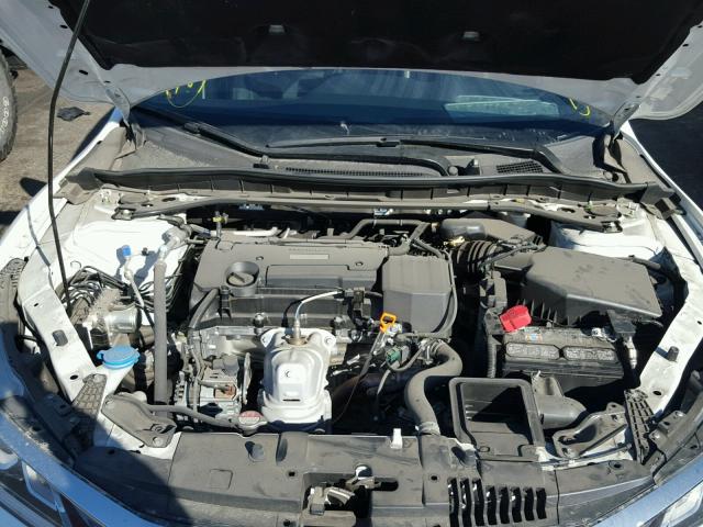 1HGCR2F58GA243949 - 2016 HONDA ACCORD SPO WHITE photo 7