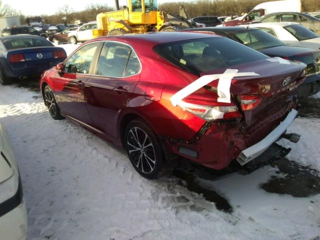 4T1B11HK7JU545135 - 2018 TOYOTA CAMRY L MAROON photo 3