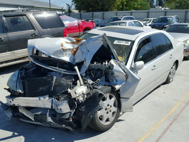 JTHBN30F210045604 - 2001 LEXUS LS 430 WHITE photo 2