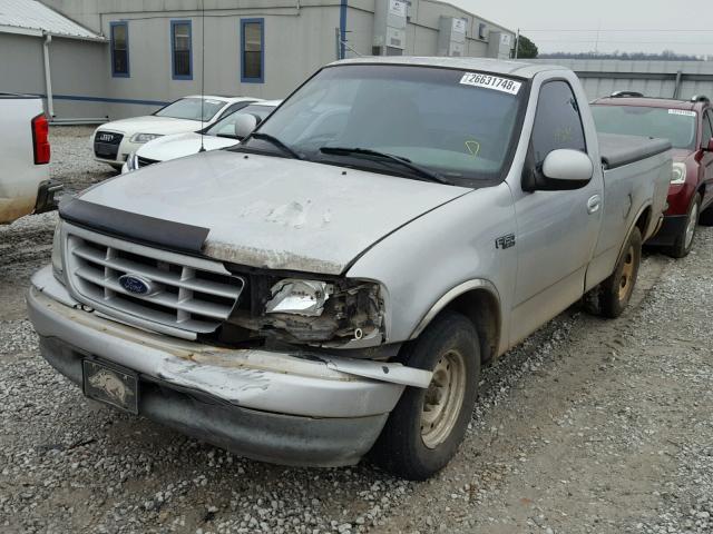 2FTRF17273CB02122 - 2003 FORD F150 GRAY photo 2