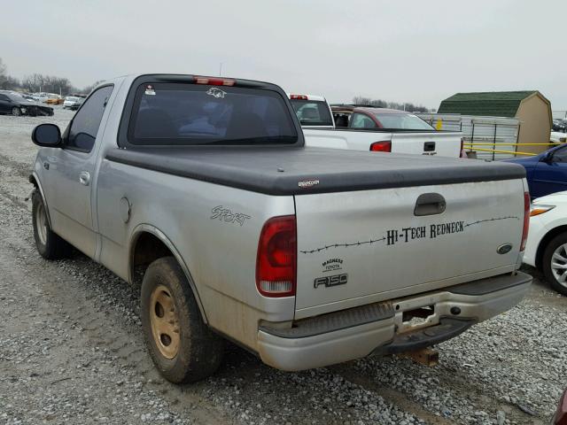 2FTRF17273CB02122 - 2003 FORD F150 GRAY photo 3