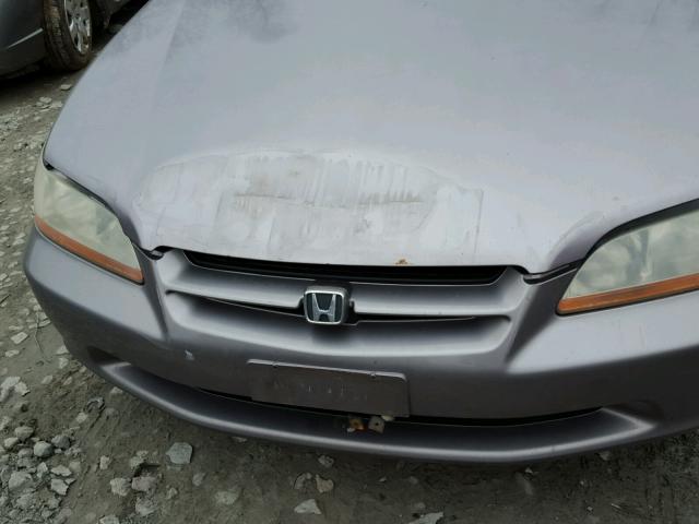 1HGCG1658YA030162 - 2000 HONDA ACCORD EX GRAY photo 9