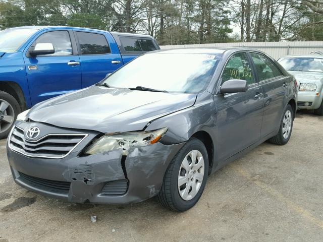 4T1BF3EK9AU078740 - 2010 TOYOTA CAMRY BASE GRAY photo 2