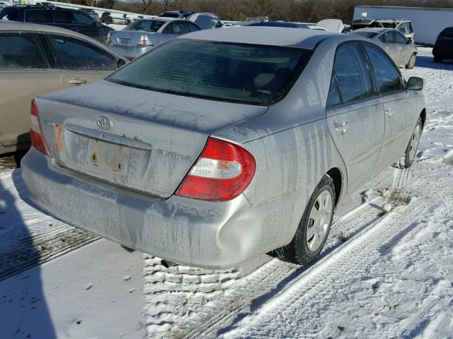 4T1BE32K14U929991 - 2004 TOYOTA CAMRY LE SILVER photo 4