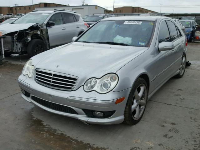 WDBRF40J55F663346 - 2005 MERCEDES-BENZ C 230K SPO SILVER photo 2